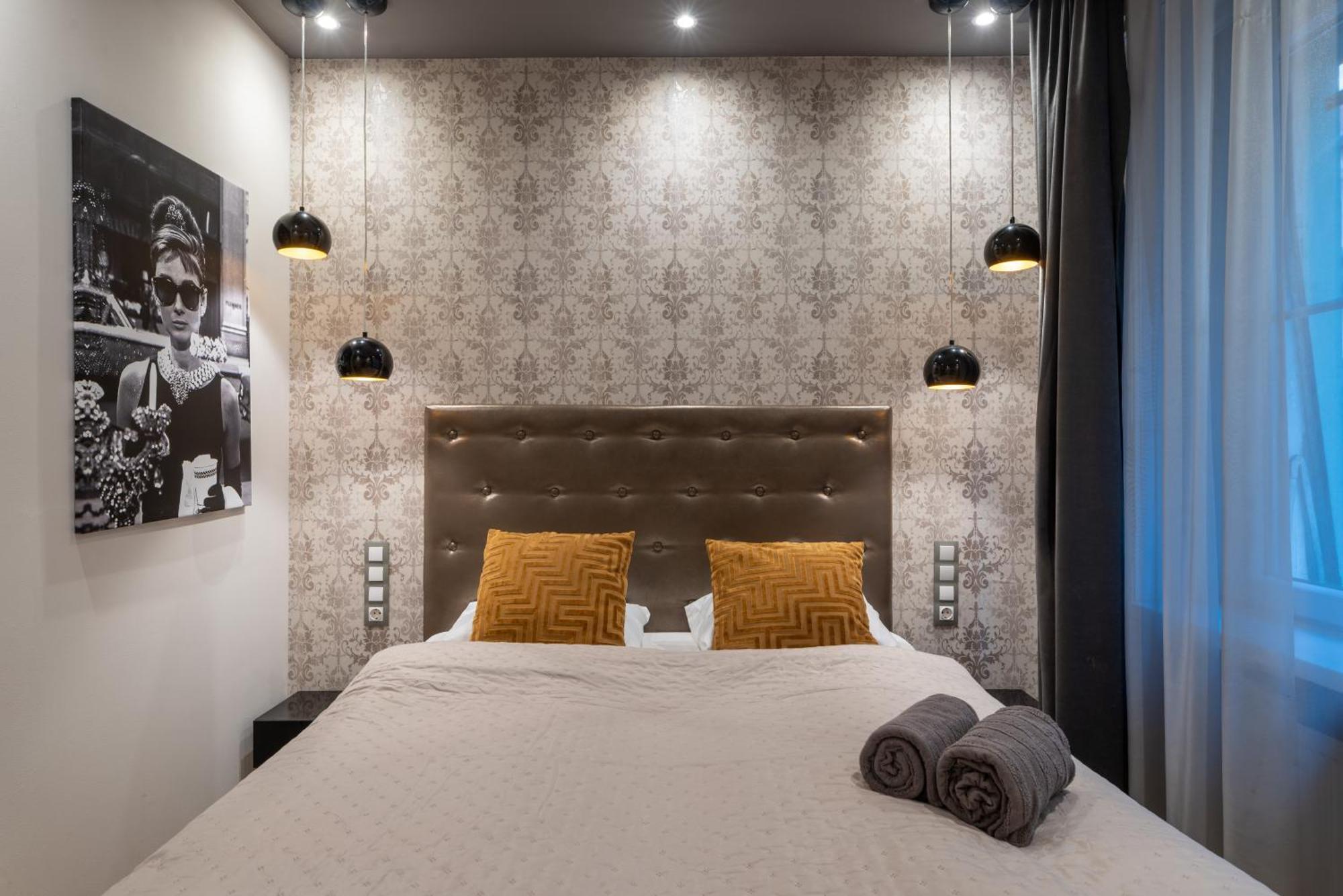 Chic Central 1Br Retreat Near New York Cafe With View Budapeste Exterior foto